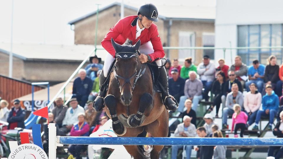 Páteční Pezinok a tři česká vítězství