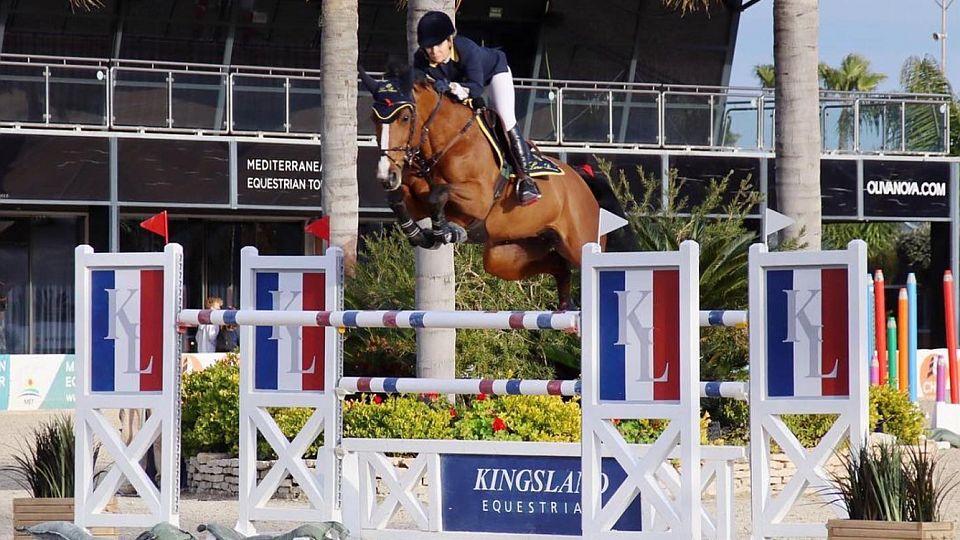 Edwina Tops-Alexander po pádu v Olivě má zlomená žebra. Chce do Dauhá