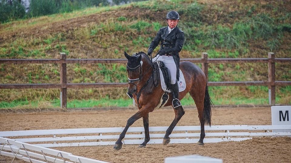V Humpolci odstartovalo finále Zlaté podkovy. Po drezuře vede Pokorný