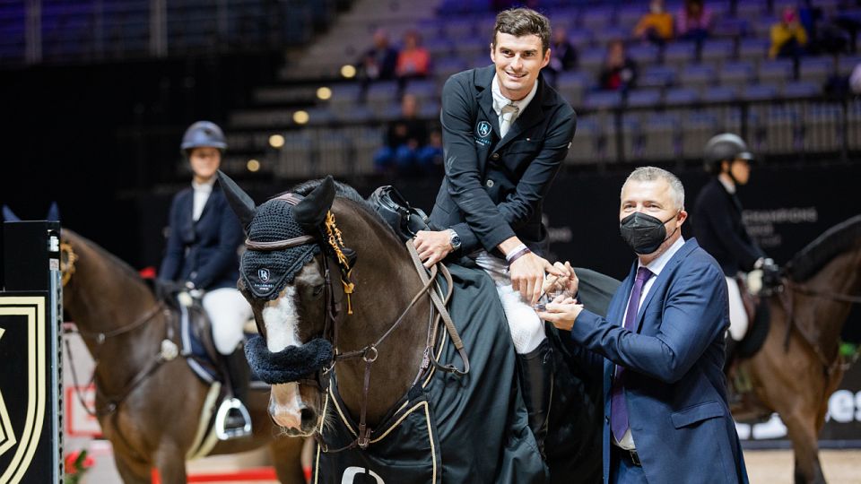 V O2 areně odstartovaly soutěže CSI2*. Češi nechyběli mezi nejlepšími