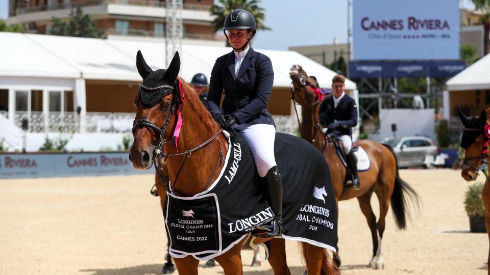 Kuková startuje při CSI1* v Cannes. V pátek vyhrála stotřicítku