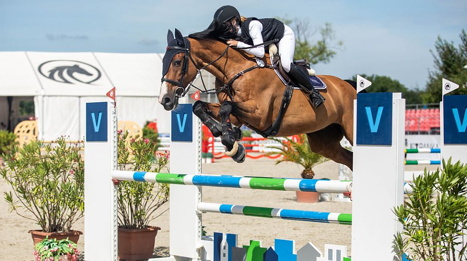 J&T BANKA CSI3*-W Olomouc zahájeno. Pro Moškovou zněla slovenská hymna