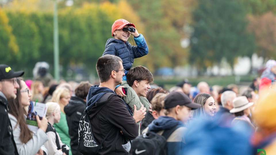 Vstupenky na stání na Velkou pardubickou do konce září za zvýhodněnou cenu